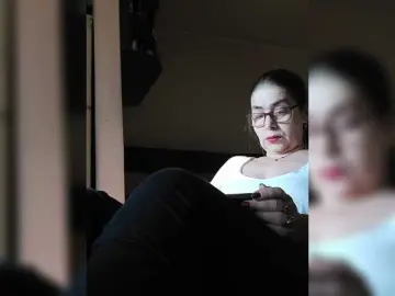 Bongacams Best live sex cam show of Cristinatina