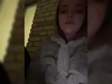 Bongacams Sex Cam of sweet1sleep