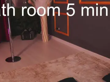 Bongacams Sex Cam of BurgundyMuse