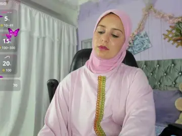Bongacams Live Sex Cam of BadraSaadi