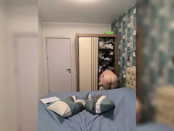 Bongacams Nude Webcam of Find-me2