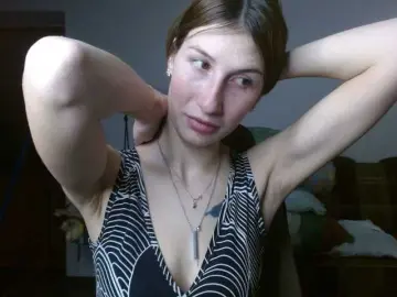 Bongacams Adult Video Chat of LunaVibe-V