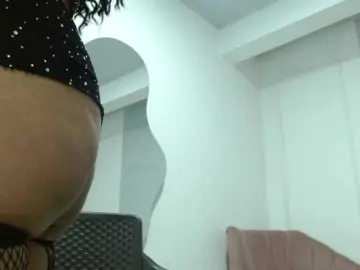 Bongacams Free Porn Cam of kendraStonee