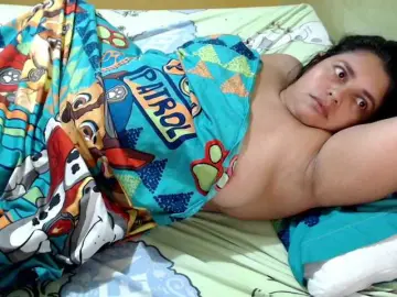 Bongacams Adult Webcams of mia-naughty