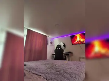 Bongacams Nude Webcam of -MaybeBaby-