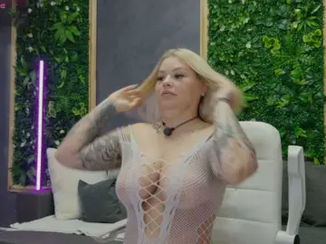 Bongacams Watch Live Sex Cams of AlissaVox