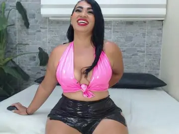 Bongacams Watch Live Sex Cams of MeganBlazze