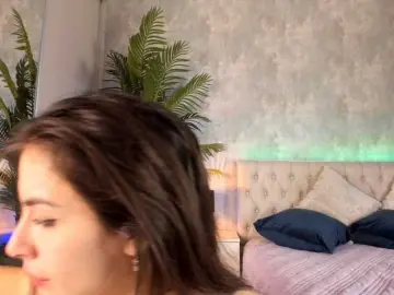 Bongacams Live Sex Cam of Raisa1gee