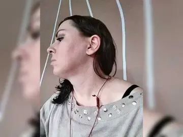 Bongacams Sex Cam of OpenGirl