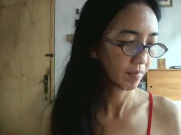 Bongacams Free Live Porn of bee077