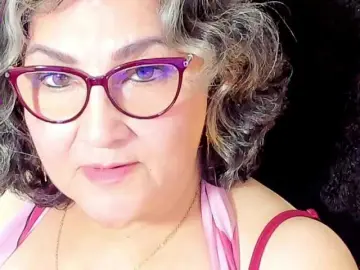 Bongacams Live Porn of cataleya-mom