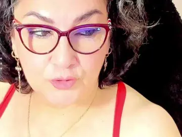 Bongacams Nude Webcam of cataleya-mom
