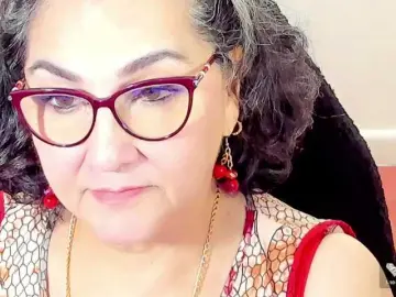 Bongacams Adult Video Chat of cataleya-mom