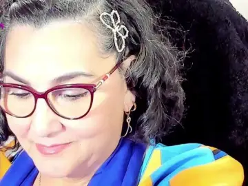 Bongacams Adult Video Chat of cataleya-mom