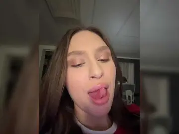 Bongacams Live Sex Cam of PARTYNEXTNEXT