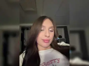 Bongacams Nude Webcam of PARTYNEXTNEXT