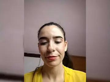 Bongacams Watch Live Sex Cams of PeachRose