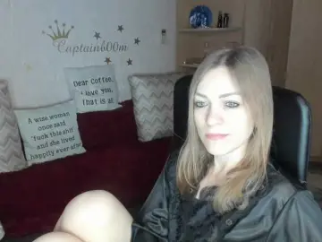 Bongacams Watch Live Sex Cams of CherishSia