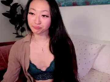 Bongacams Watch Live Sex Cams of MySweetSofie