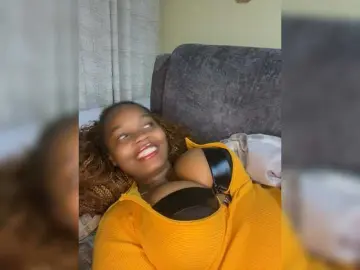 Bongacams Live Porn of Curvy-maxy9