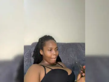 Bongacams Sex Chat of Curvy-maxy9