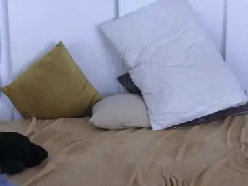 Bongacams Sex Chat of sexychanell-1