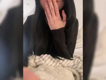 Bongacams Adult Video Chat of pinklildoll