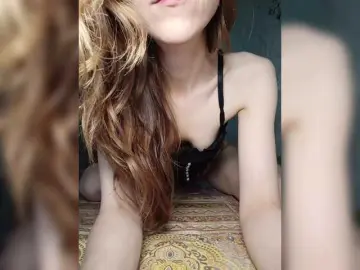 Bongacams Sex Cam of Your-Peachy-Dream