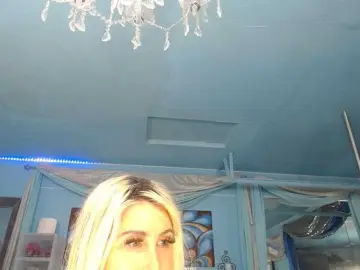 Bongacams Best live sex cam show of adrianna_fox