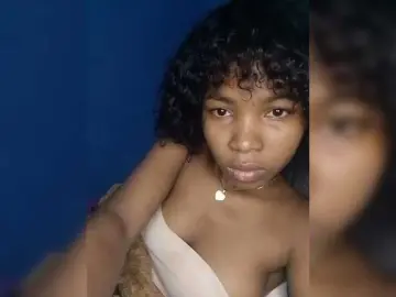 Bongacams Nude Webcam of Candis02