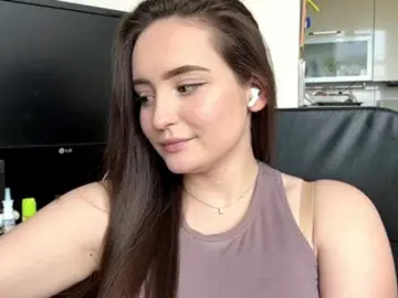 Bongacams Best live sex cam show of EmillyCarte
