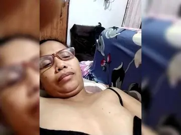 Bongacams Sex Cam of Chatty22