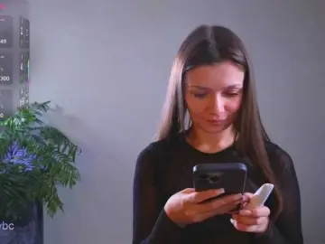 Bongacams Watch Live Sex Cams of Hotksy
