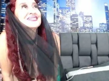 Bongacams Live Sex of Lucy-mature