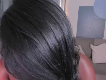 Bongacams Free Porn Cam of SavannahStorm