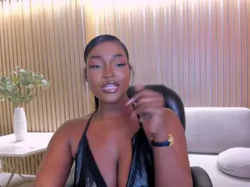 Bongacams Free Live Porn of SavannahStorm