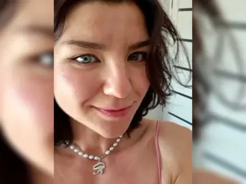 Bongacams Sex Cam of Alise-Shine