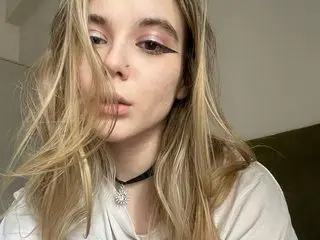 Alicee-tease