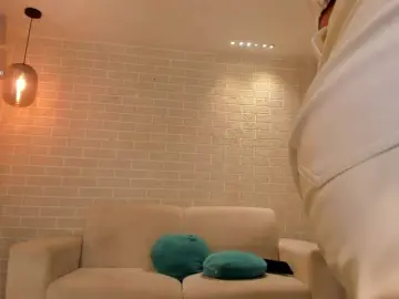 Bongacams Free Porn Cam of EllaClark