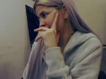 Bongacams Free Porn Cam of AryaJoliee