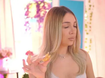 Bongacams Live Porn of NadyaBlue