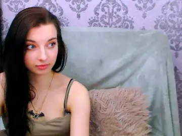 Bongacams Free Porn Cam of VirginLuna