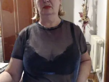 Bongacams Free Porn Cam of Secretfox