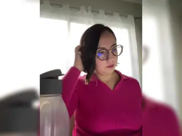 Bongacams Free Porn Cam of MishelleLopez