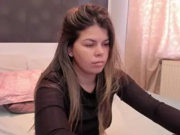 Bongacams Free Porn Cam of ELLY2