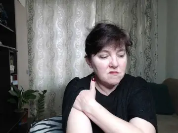 Bongacams Live Sex Cam of Illusionq