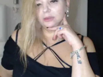 Bongacams Live Sex Cam of aniutkamau