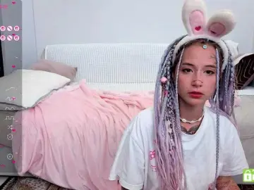 Bongacams Free Live Porn of Anuskatz-v2