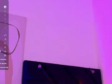 Bongacams Sex Cam of Hornysweetebony