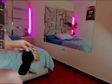 Bongacams Watch Live Sex Cams of brenda-mejiaa